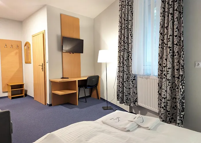 Hotell Osrodek Wypoczynkowy Watra *